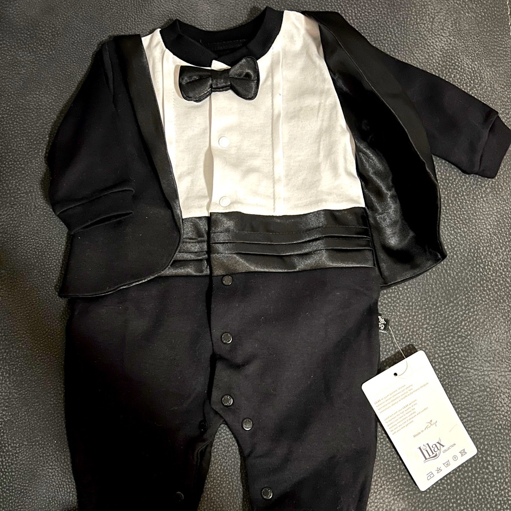 Newborn tux